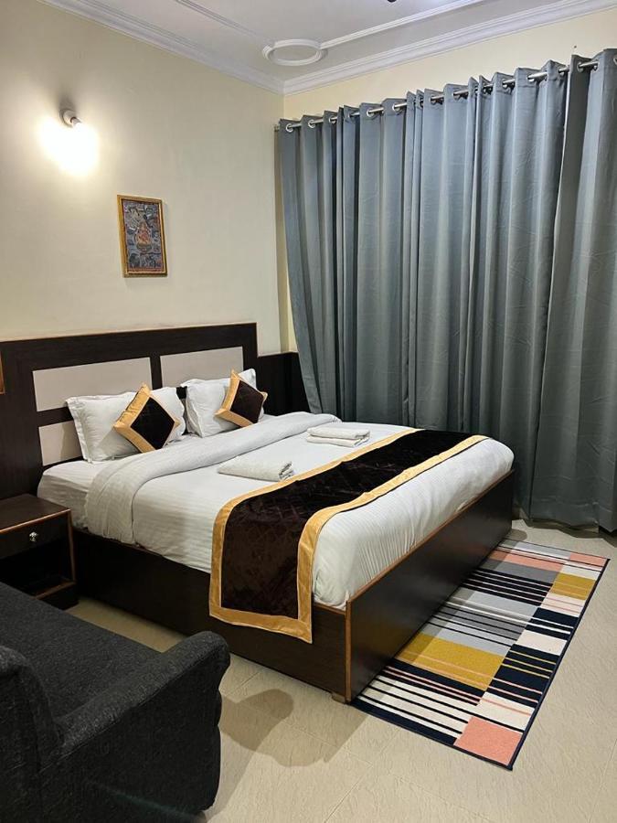 Sky Pie Hotel Dharamshala Extérieur photo