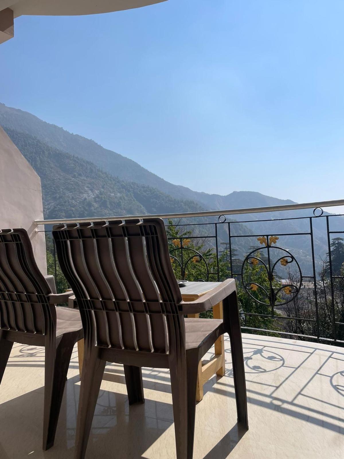 Sky Pie Hotel Dharamshala Extérieur photo